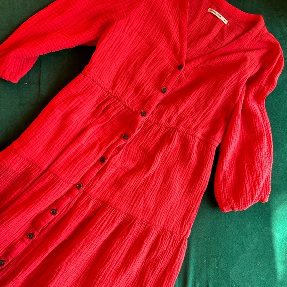 Marine Layer Vibrant Coral Midi Dress - Picture 3 of 8